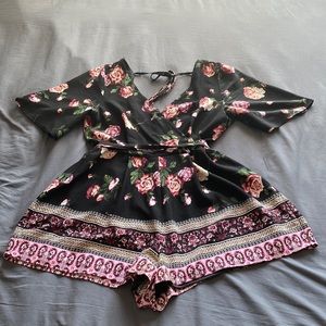 Black Floral Romper Size Large
